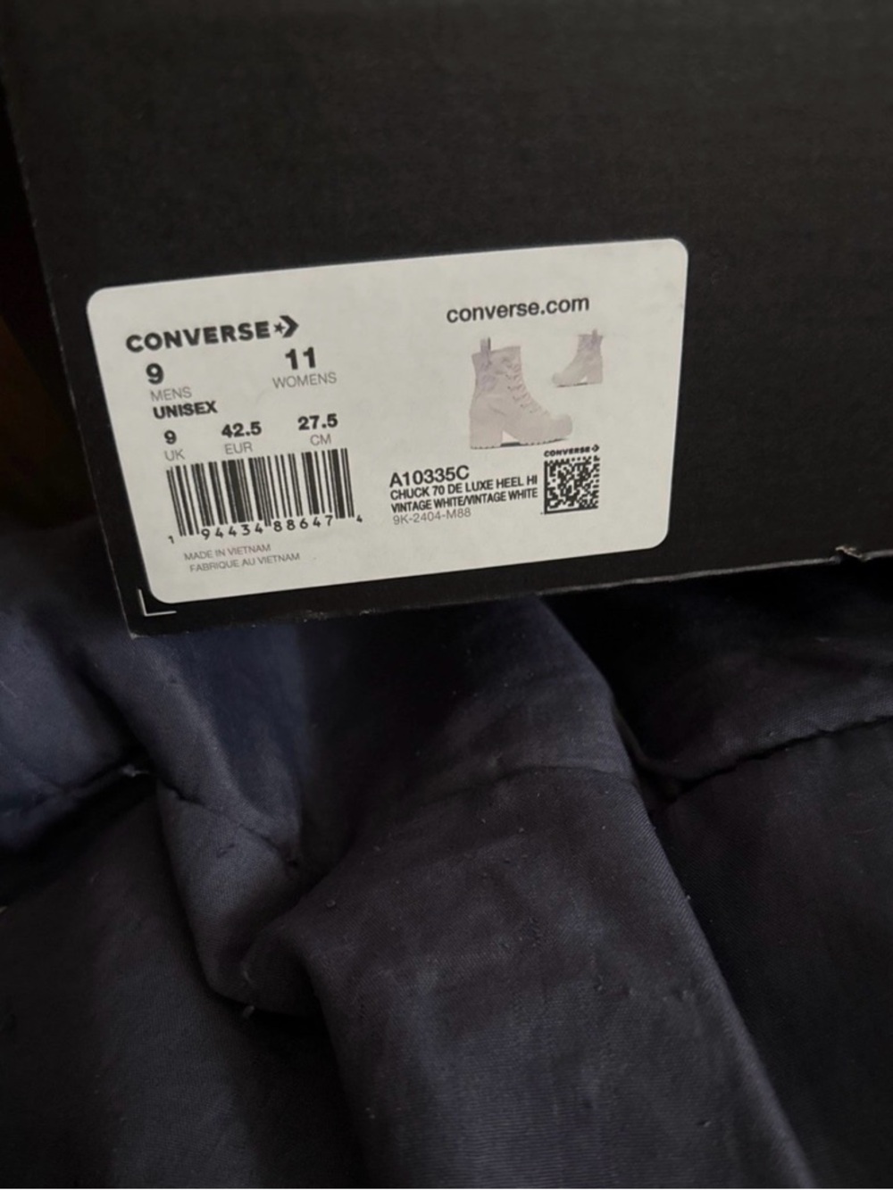 Converse Women's Chunky Platform Lace-Up Boots in Cream - Picture 2 of 5